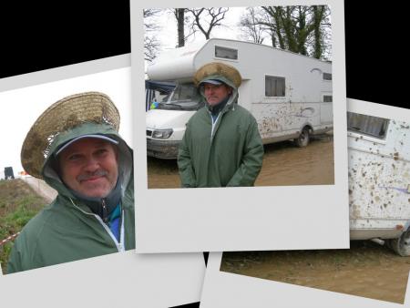 mon papa en kiffe sur le chef d'eoeuvre des mecs sur le camping kar